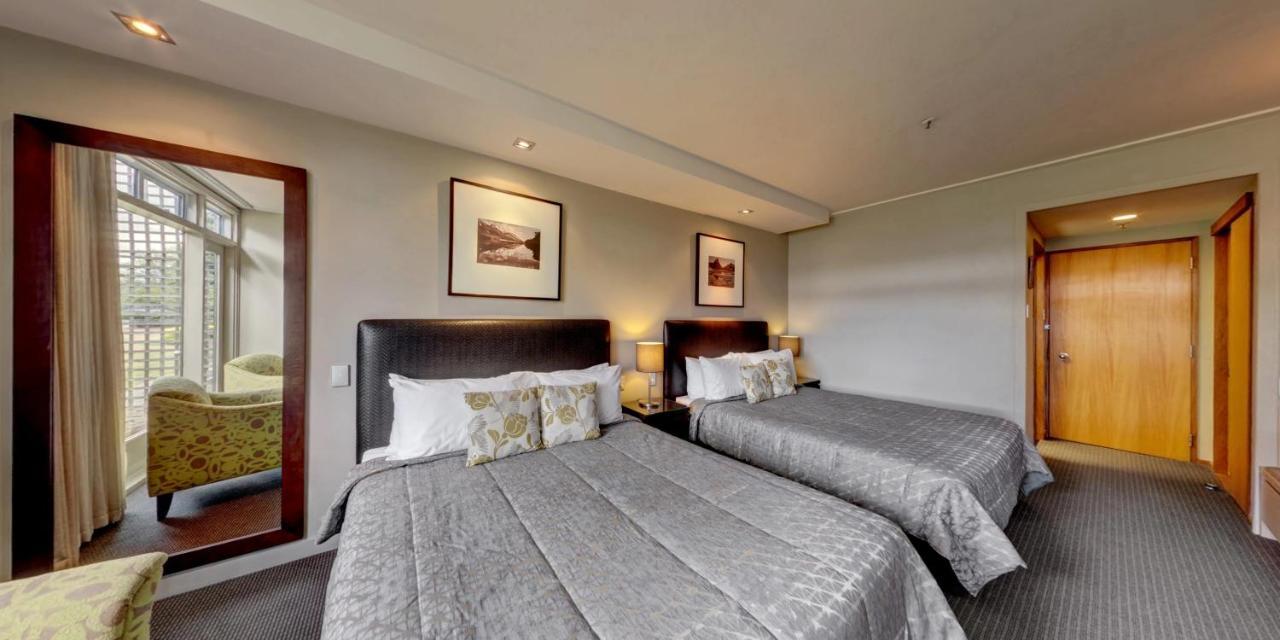 Distinction Te Anau Hotel & Villas Εξωτερικό φωτογραφία
