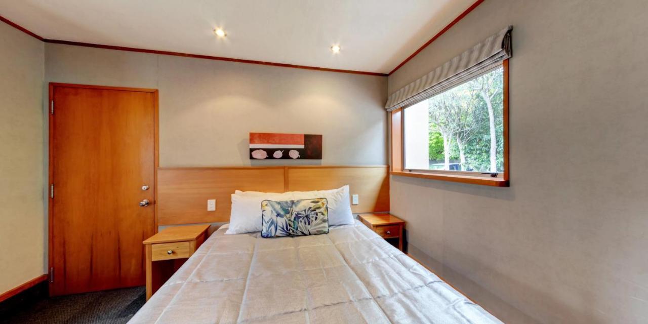 Distinction Te Anau Hotel & Villas Εξωτερικό φωτογραφία