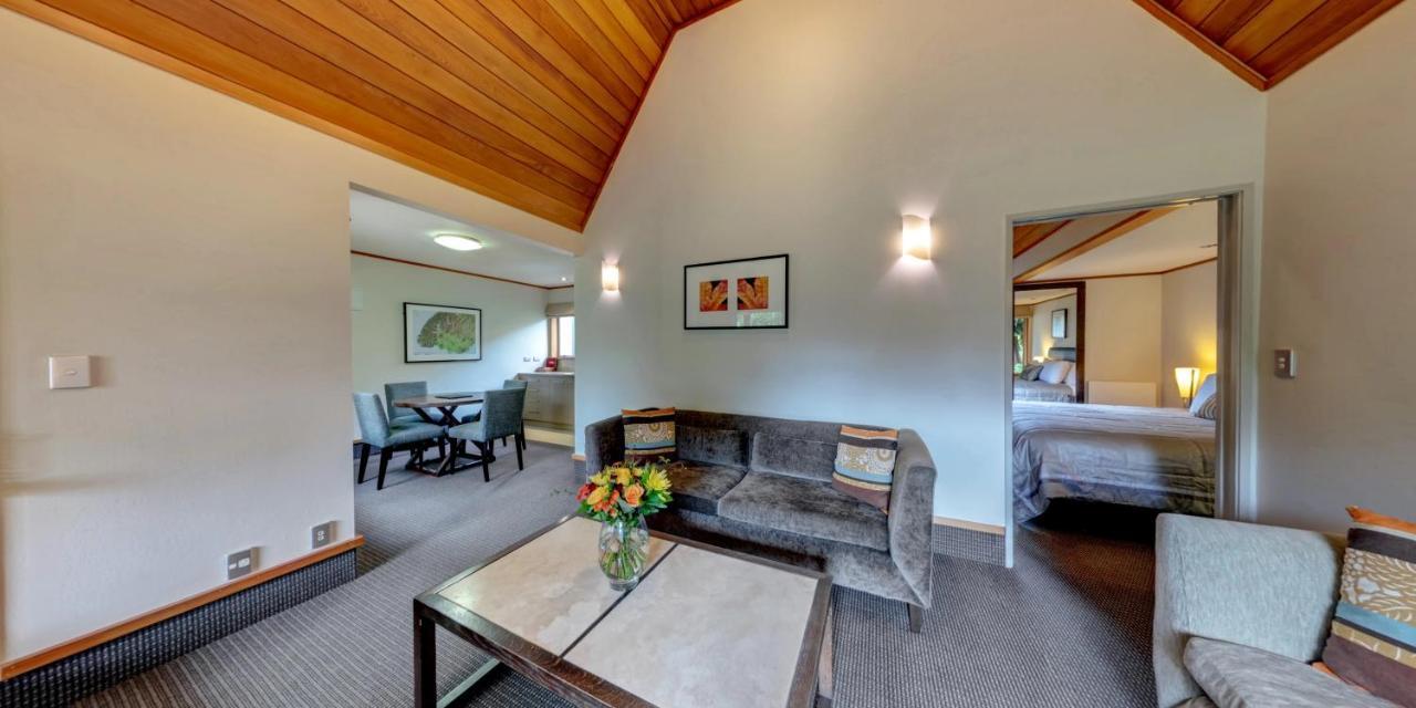Distinction Te Anau Hotel & Villas Εξωτερικό φωτογραφία