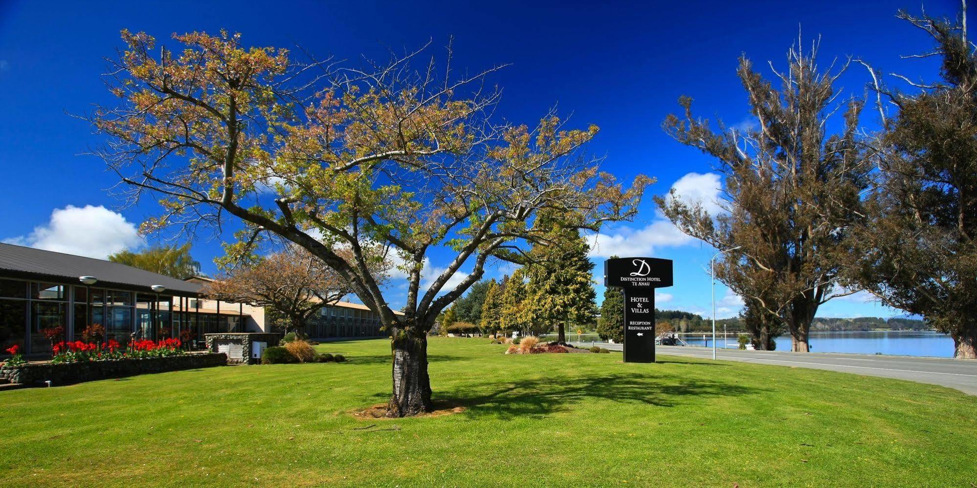 Distinction Te Anau Hotel & Villas Εξωτερικό φωτογραφία